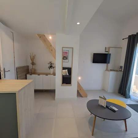Cypres Des Cigales - Duplex Meuble De Tourisme Saint-Georges-dʼOrques