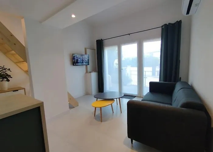Cypres Des Cigales - Duplex Meuble De Tourisme 아파트 *